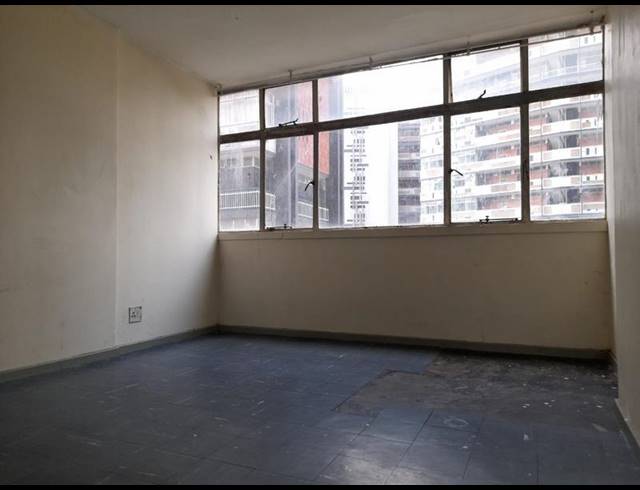 2 BEDROOM APARTMENT FOR SALE IN SUNNYSIDE